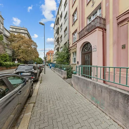 Historic Center Klemensova דירה ברטיסלאבה