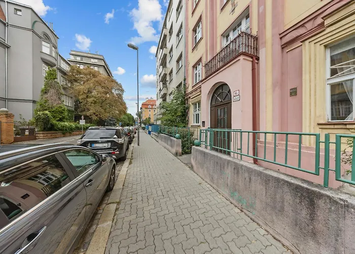 Historic Center Klemensova דירה ברטיסלאבה